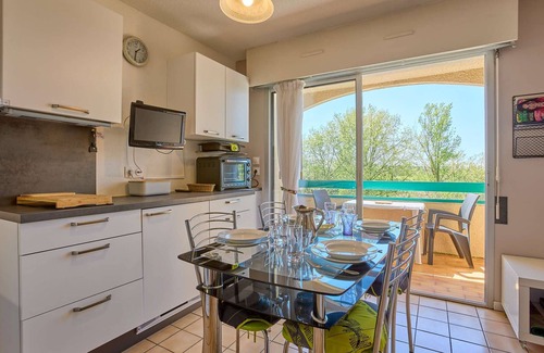 Barbotan-les-Thermes Appartement | Modern T1 bis with balcony, Wifi, 2 people