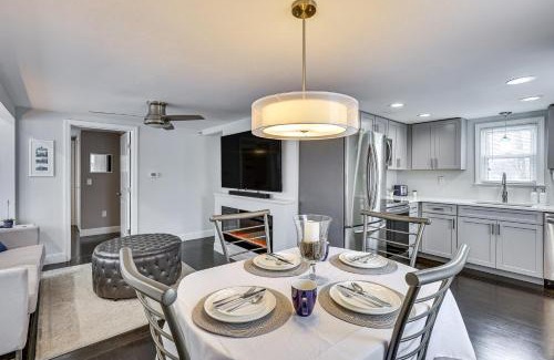 Plymouth Maison | Modern Terryville Cottage with Deck and Lake View!