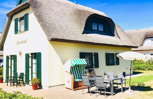 Breege Maison | Chaumière moderne sur l'eau avec vue sur l'eau