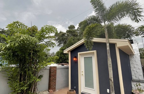 Egypt Lake-Leto Appartement | Modern Tiny home Tampa Fl