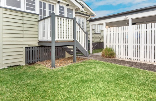 Kedron Maison | Modern Twist + Old World Charm ~ 3Bed/2Bath/2Car