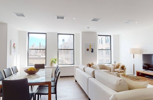 Central Park West Appartement | Modern UWS Two-Bedroom Apartment with Amenities