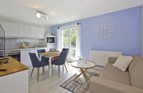 Lietzow Appartement | Modern vacation apartment with balcony, sea view - Ferienresidenz Zwei BoddenFeWo 1-2