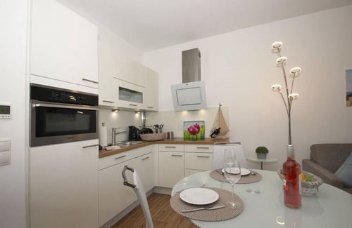 Gohren Appartement | Modern vacation apartment with private sauna and balcony - Villa Pauline FeWo 04