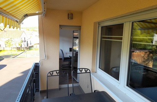 Schollkrippen Appartement | Modern vacation apartment with balcony