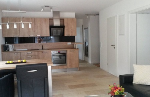 Oberstaufen Appartement | Nouvel appartement moderne dans le Kurpark avec TG et terrasse