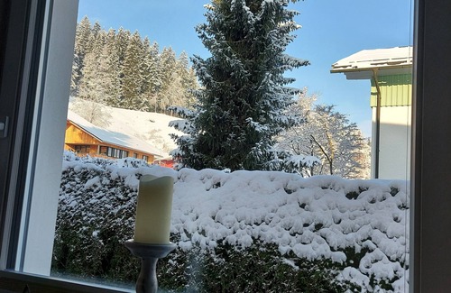 Oberstaufen Appartement | Nouvel appartement moderne dans le Kurpark avec TG et terrasse