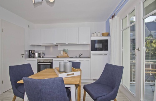 Lietzow Appartement | Modern vacation apartment with balcony, sea view - Ferienresidenz Zwei BoddenFeWo 1-2 - Ferienresidenz