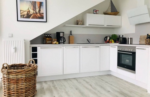 Lietzow Appartement | Modern vacation apartment with balcony, sea view - Ferienresidenz Zwei BoddenFeWo 1-5