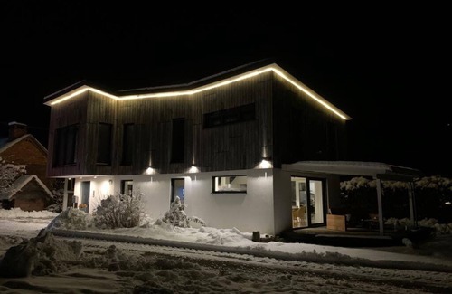 Freiamt Maison | Modern vacation home in a quiet location. Terrace with garden access.