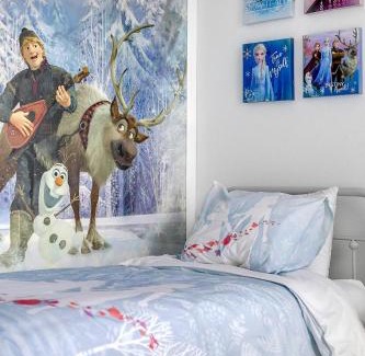 Windwood Bay Maison | Modern Vacation Home Minutes Away From The Parks