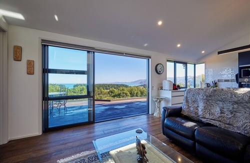 Kaikoura Maison | Modern | Views | Peaceful, Modern | Views | Peaceful