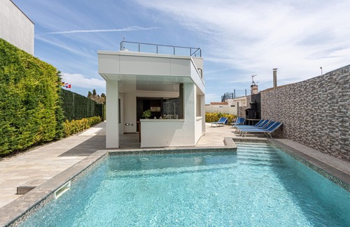 Bon Relax Maison | Maison moderne avec piscine, clim, wifi et parking à Sant Pere Pescador