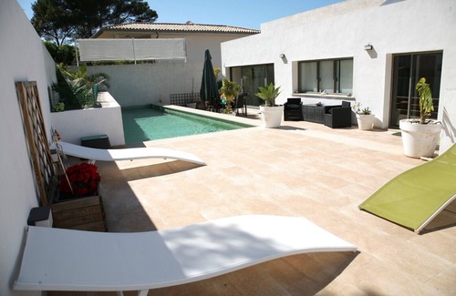 Soller Maison | VILLA MODERNE VILLA MIT UND FANTASTISCHEN MEERBLICK.