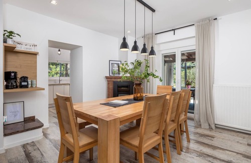 Mihotici Villa | Villa Sušanj by Villas Guide