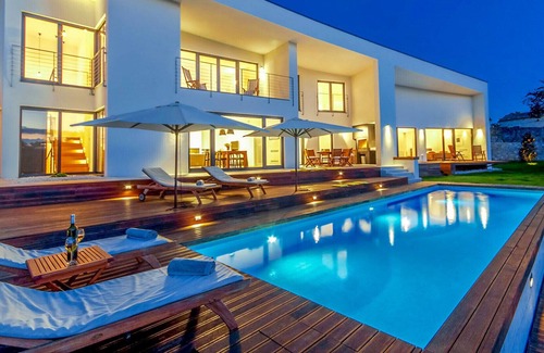 Bokordici Villa | Modern Villa Vala, in Istria, with a Pool