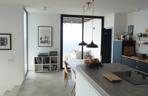 Tijarafe Villa | Nouveau: Villa moderne avec vue mer à 180 ° et piscine d'eau salée