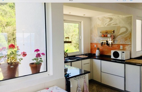 Klinci Villa | Villa moderne avec piscine privée et étonnants vue mer et montagne