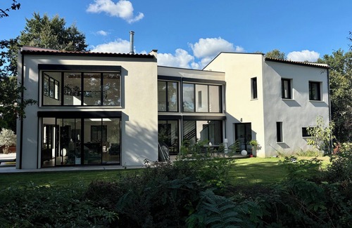 Gragnague Maison | Modern villa with swimming pool, quiet location near Toulouse