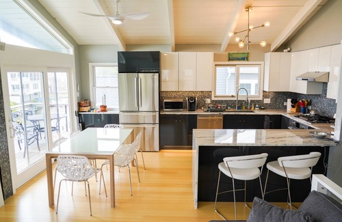 South Bethany Harbor Maison | Le meilleur des deux mondes: canalfont et une courte promenade de 1,5 pâté de maisons de la plage!
