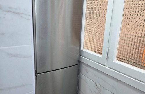 Terrassa Appartement | Modern Whole Lodging, Barcelona Terrassa