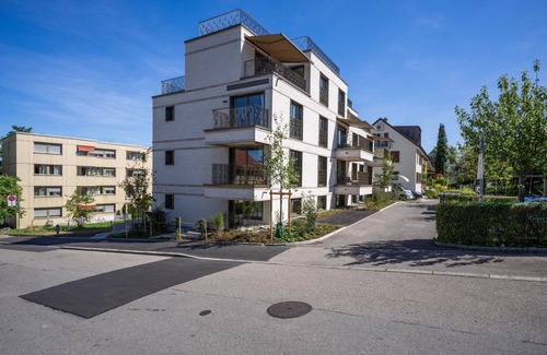 Wiedikon Appartement | Modern Wiedikon 2br w/ Storage & W/D, nr Transport, by Blueground