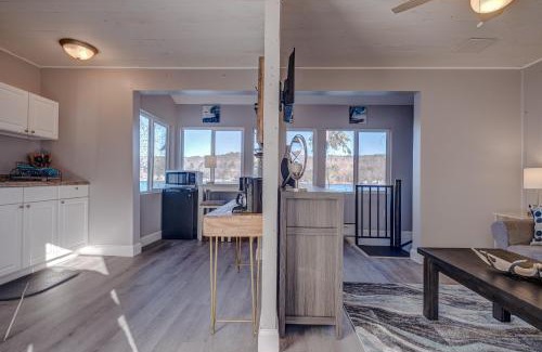 Alton Bay Appartement | Modern Winnipesaukee Lake Front Retreat Naples