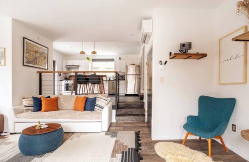 Gardiner Chalet De Ski | Modern Zen Chalet at the Foot of Gunks w Mt. View