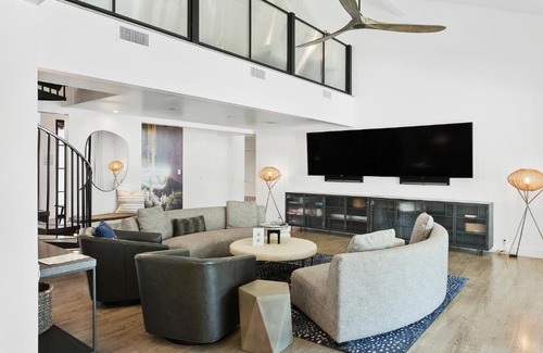 Central Scottsdale Maison | ModernCompound