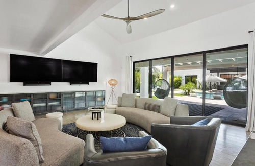 Central Scottsdale Maison | ModernCompound