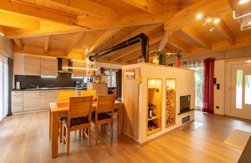 Pleystein Appartement | Moderne Ferienwohnung Hochberg mit Balkon