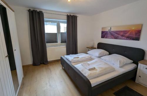 Celle Appartement | Moderne Ferienwohnung für bis zu 6 Personen - Netflix, PS4, Zentrumsnähe und mehr in Celle