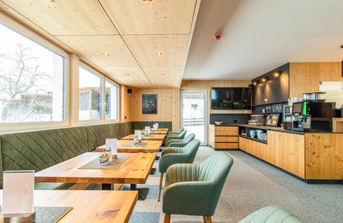 Rifenal Appartement | moderne Ferienwohnung in Zams