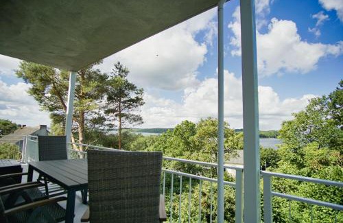 Lietzow Appartement | moderne Ferienwohnung mit Balkon, Meerblick - Ferienresidenz Zwei BoddenFeWo 1-3