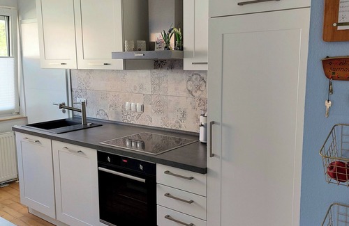 Haste Copropriété | Moderne Helle 3-zimmer-wohnung mit Kamin + Garten, Familienfreundlich