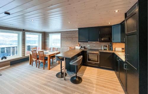Vang Maison | Moderne Hytte Midt I Skibakken
