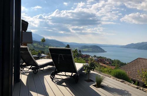 Krattigen Appartement | Moderne Unterkunft mit Panoramablick auf Thunersee