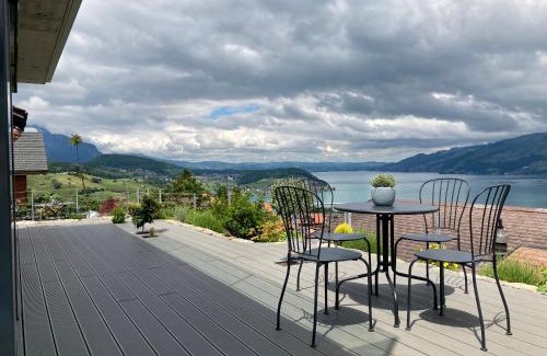 Krattigen Appartement | Moderne Unterkunft mit Panoramablick auf Thunersee