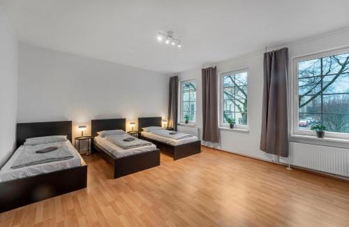 Celle Appartement | Moderne Wohnung mit Badewanne und Küche