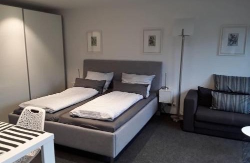 Tuebingen Appartement | Modernes 1 Zimmer Studioapartment in ruhiger zentrumsnaher Lage - free parking