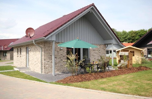 Pelzerhaken Maison | Modernes 4-zimmer-ferienhaus für 6 Personen mit Kamin & Sauna in Pelzerhaken