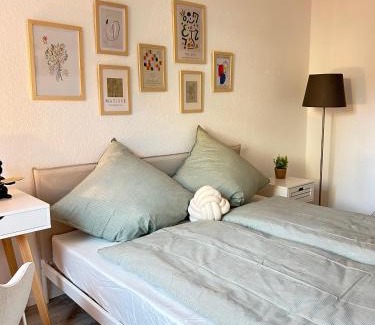 Durlach Appartement | Modernes Designer-Apartment für 7 Gäste - 80qm in zentraler Lage, Self-Check-In