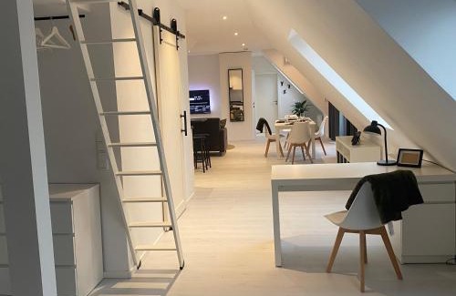 Fuldatal Appartement | modernes DG Apartment Schloofschdubb Nähe Kassel