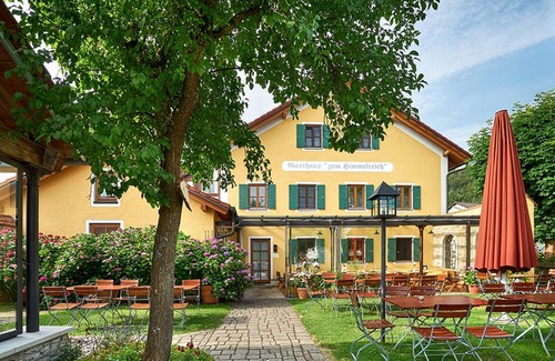 Riedenburg Appartement | Modernes Doppelzimmer mit Kostenfreiem Wlan