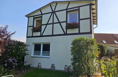 Kaegsdorf Maison | Modernes Ferienhaus mit Garten in Kägsdorf