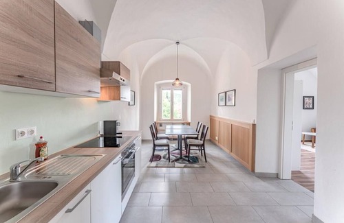 Gars am Kamp Appartement | Modernes, Renoviertes Appartement mit 148qm