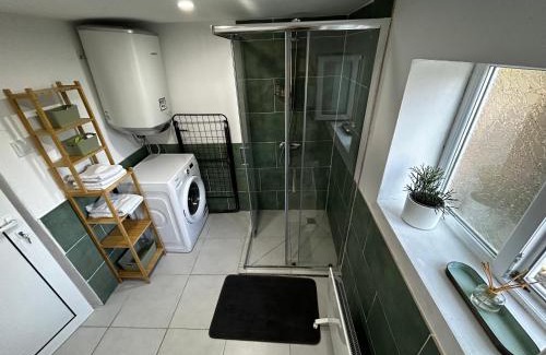 Nikopol Appartement | modernes „Tiny House“