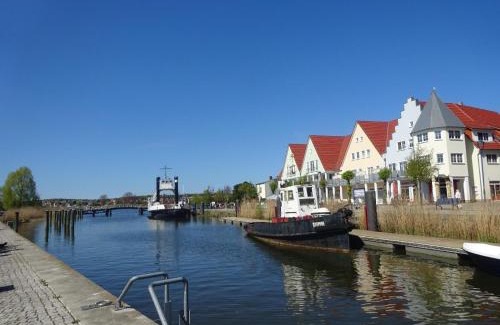 Wolgast Maison | Modernes und gemütliches Ferienhaus mit Innenhof