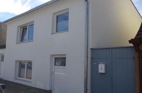 Wolgast Maison | Modernes und gemütliches Ferienhaus mit Innenhof