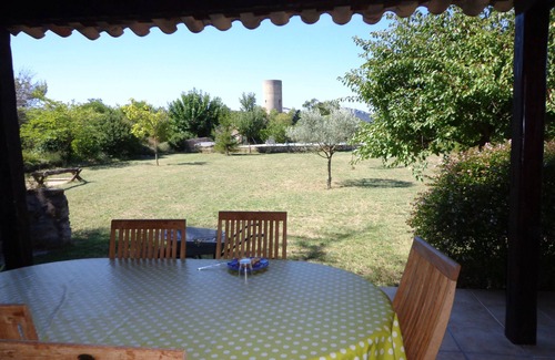 Lussan Maison | Bergerie, très calme, grand jardin pour familles